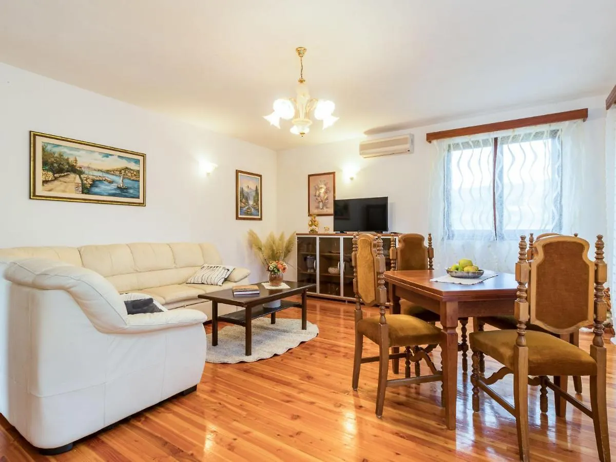 Holiday Home Villa Emanuela - Ipc100 By Interhome Pićan 0*,  Croatie
