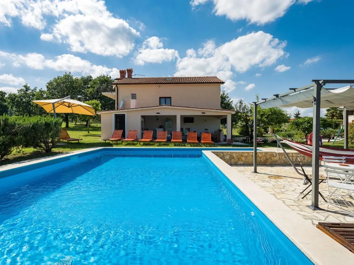 Holiday Home Villa Emanuela - Ipc100 By Interhome Pican