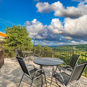 House Panorama Pićan